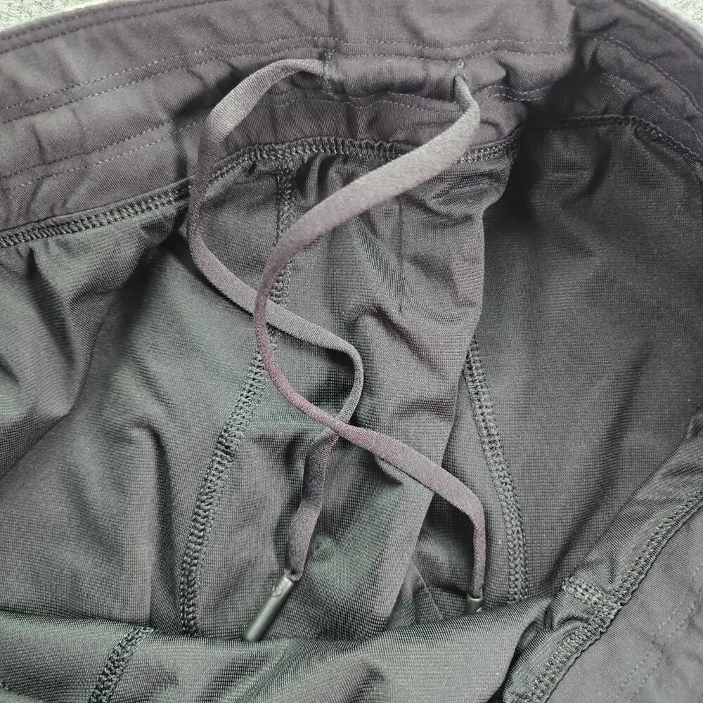 Lululemon T.H.E Short Mens Medium 9